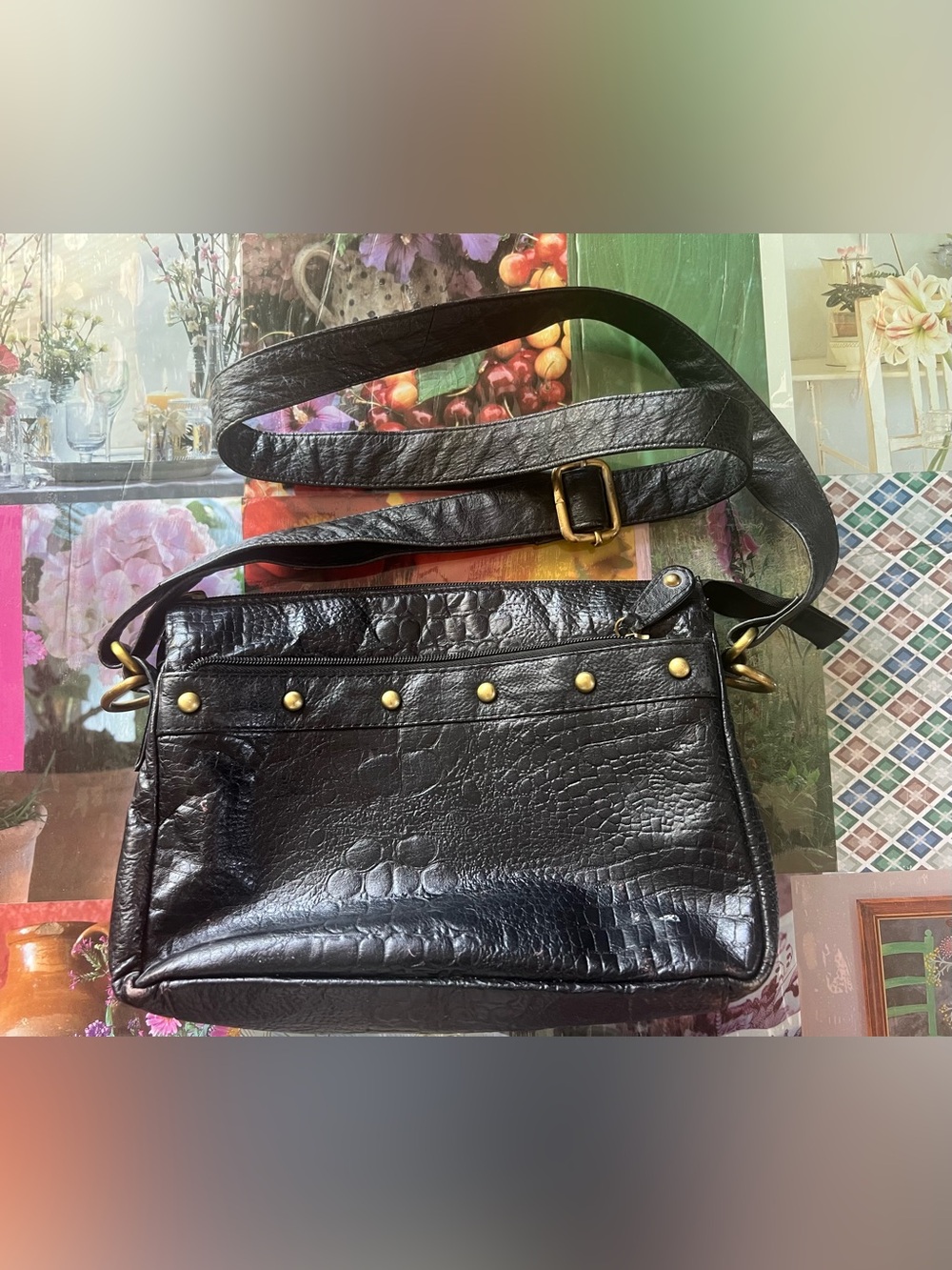 Great American Leather Works Crossbody Bag 100% Leather Exterior